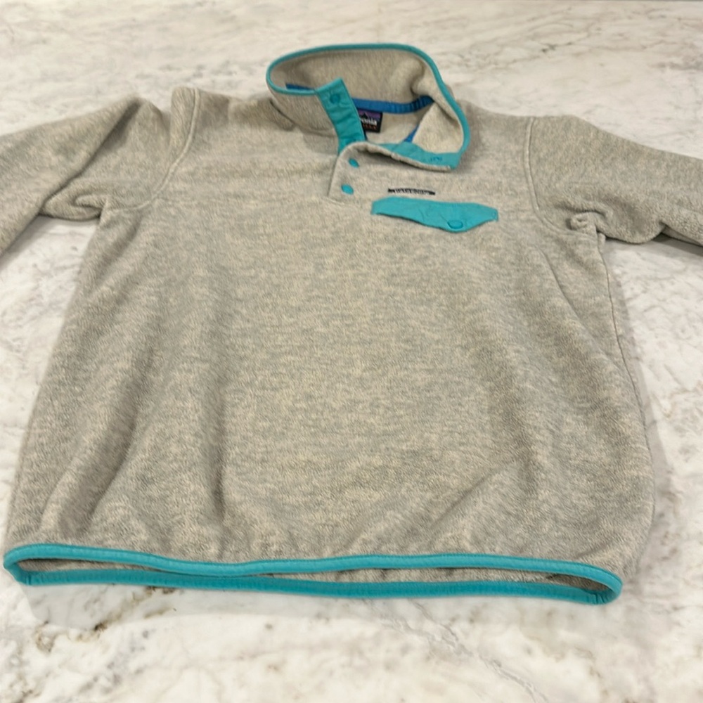Patagonia  Women's Lightweight Synchilla Snap-T Fleece Pullover